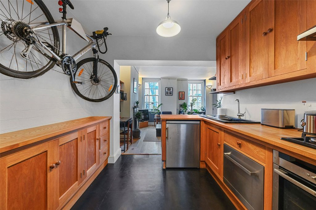 Квартира в Лондоне, Великобритания, 42 м² - фото 1