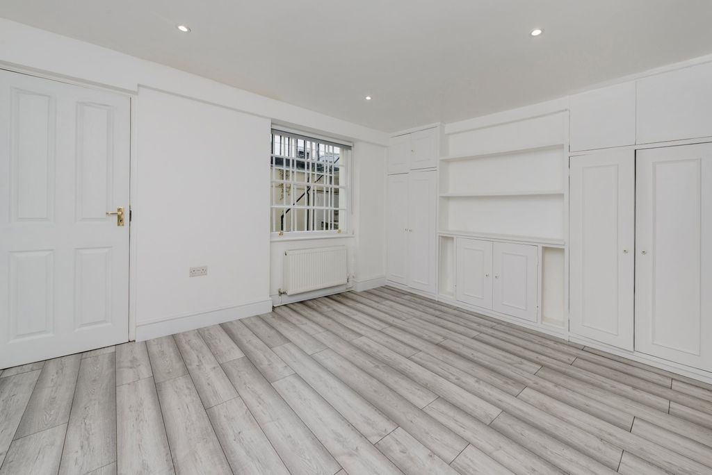 Квартира в Лондоне, Великобритания, 127 м² - фото 1