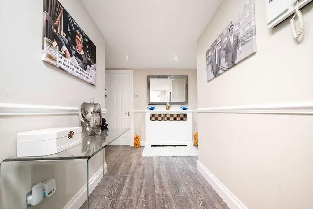 Квартира в Лондоне, Великобритания, 93 м² - фото 2