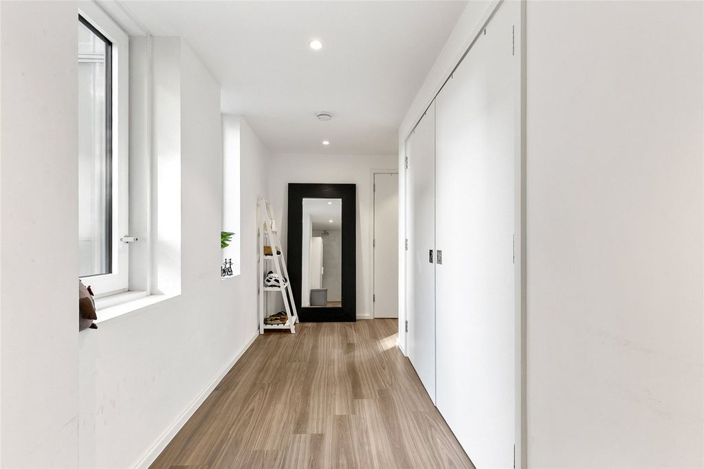 Квартира в Лондоне, Великобритания, 60 м² - фото 2