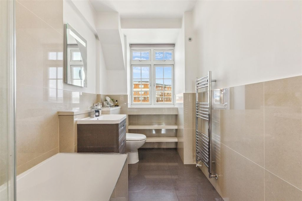 Квартира в Лондоне, Великобритания, 58 м² - фото 2