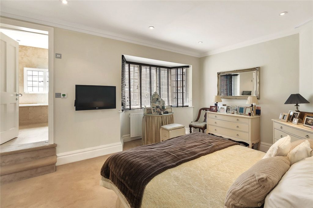 Квартира в Лондоне, Великобритания, 5 м² - фото 2