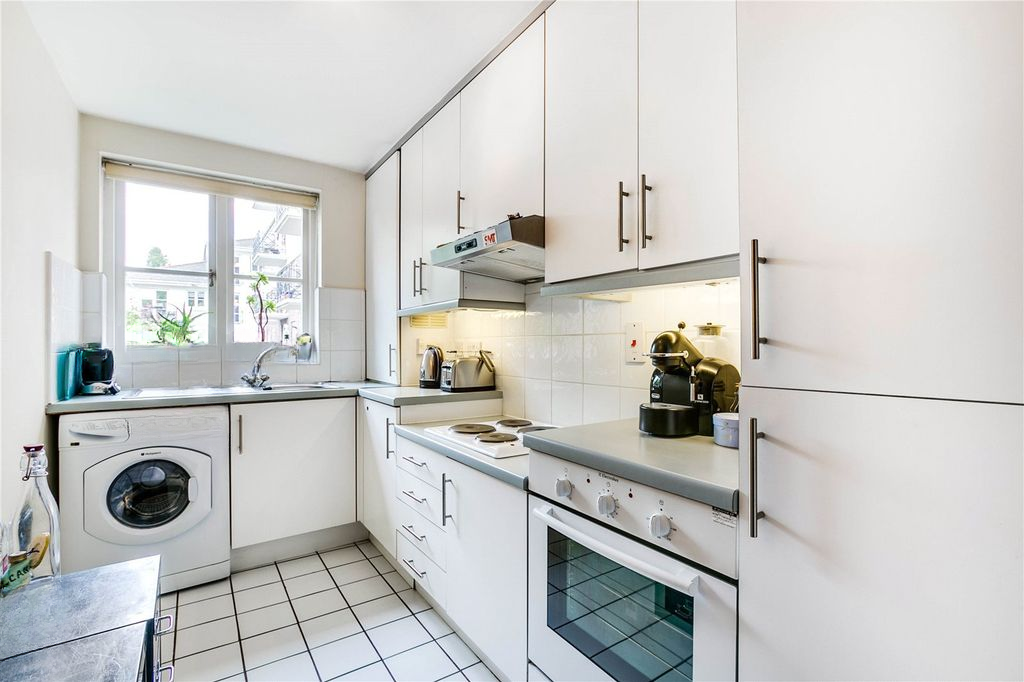 Квартира в Лондоне, Великобритания, 48 м² - фото 2