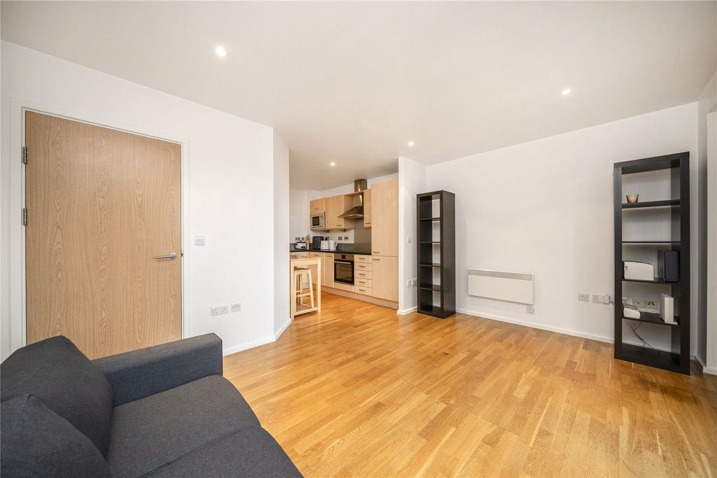 Квартира в Лондоне, Великобритания, 44 м² - фото 2