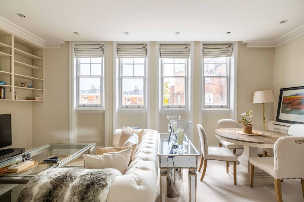 Квартира в Лондоне, Великобритания, 68 м² - фото 2