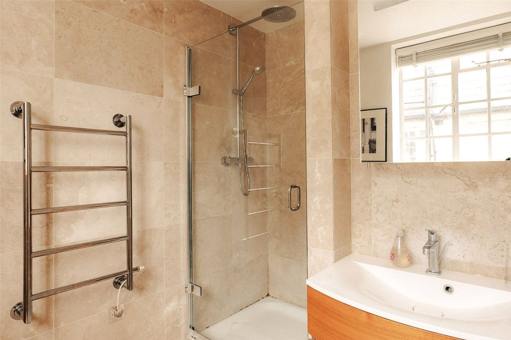 Квартира в Лондоне, Великобритания, 106 м² - фото 2