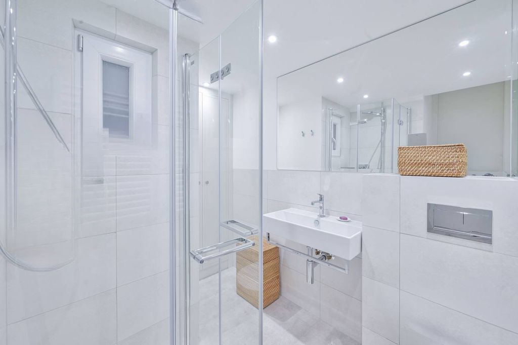 Квартира в Лондоне, Великобритания, 26 м² - фото 2