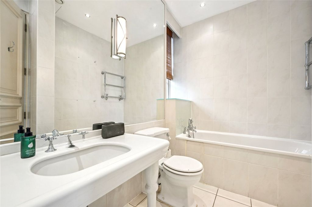 Квартира в Лондоне, Великобритания, 188 м² - фото 2