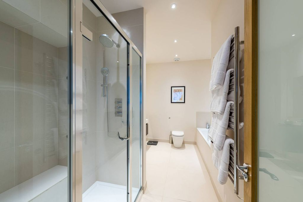 Квартира в Лондоне, Великобритания, 241 м² - фото 2