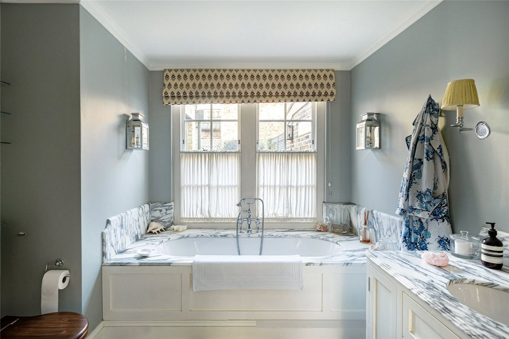 Квартира в Лондоне, Великобритания, 128 м² - фото 2