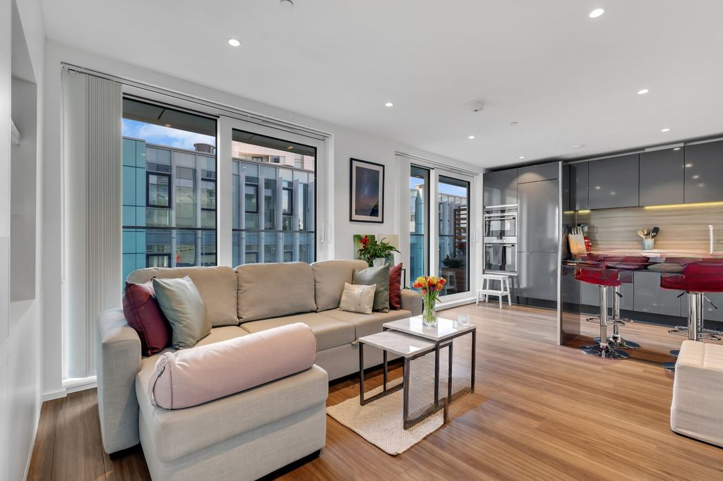 Квартира в Лондоне, Великобритания, 48 м² - фото 2