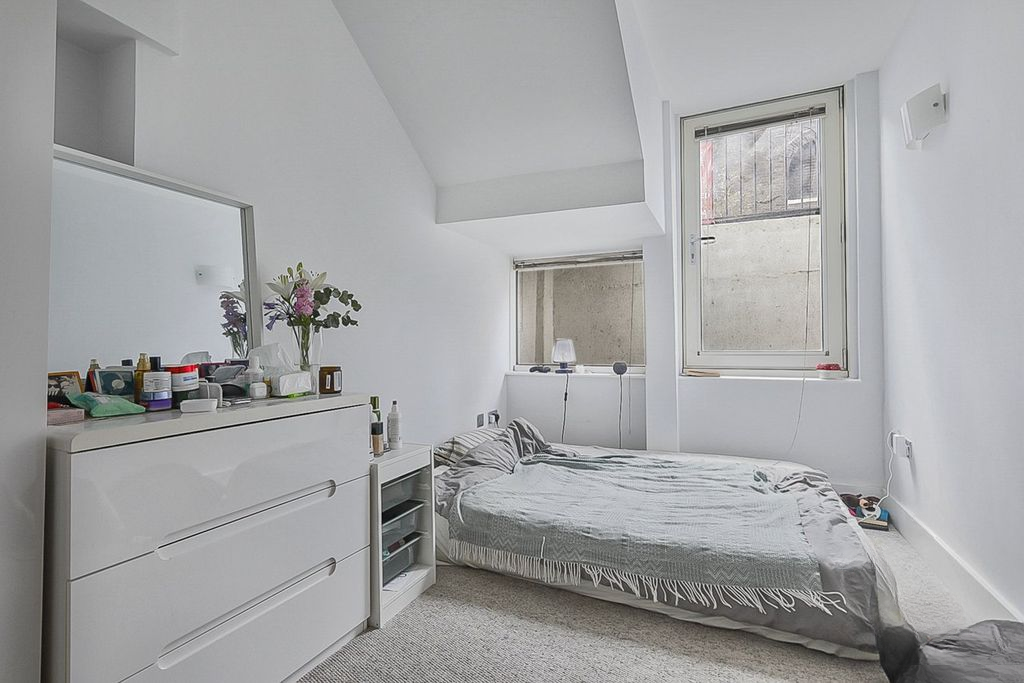 Квартира в Лондоне, Великобритания, 85 м² - фото 2