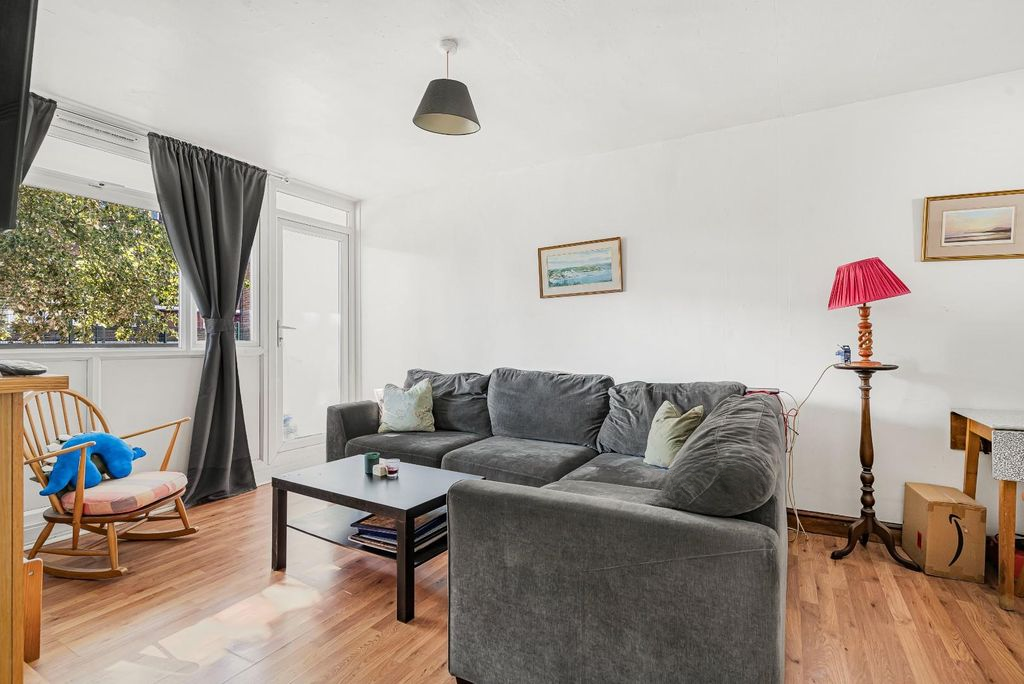 Квартира в Лондоне, Великобритания, 60 м² - фото 2