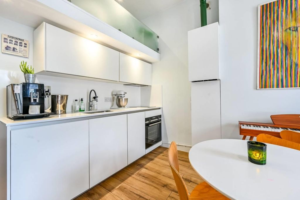 Квартира в Лондоне, Великобритания, 38 м² - фото 2