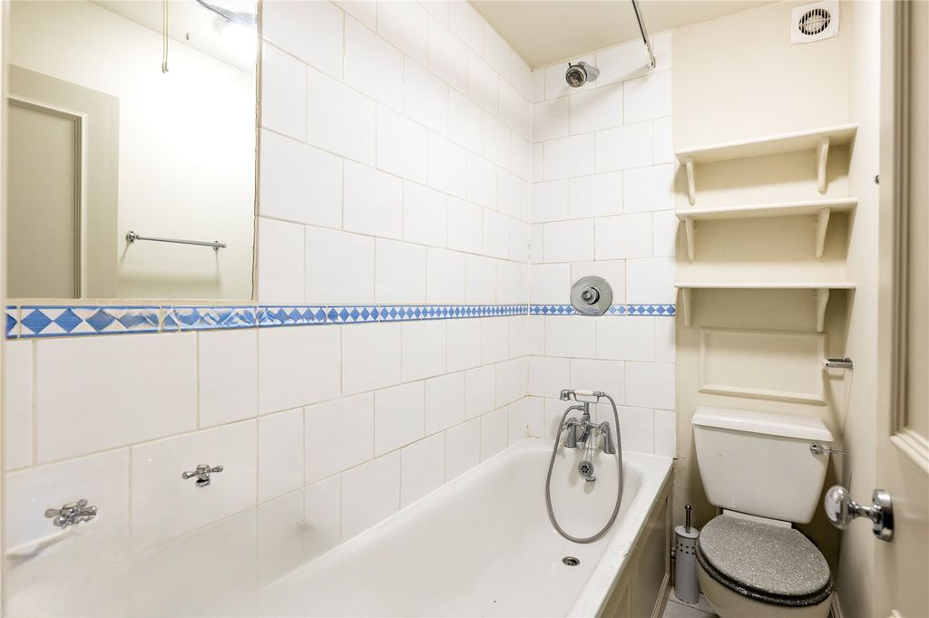 Квартира в Лондоне, Великобритания, 36 м² - фото 2