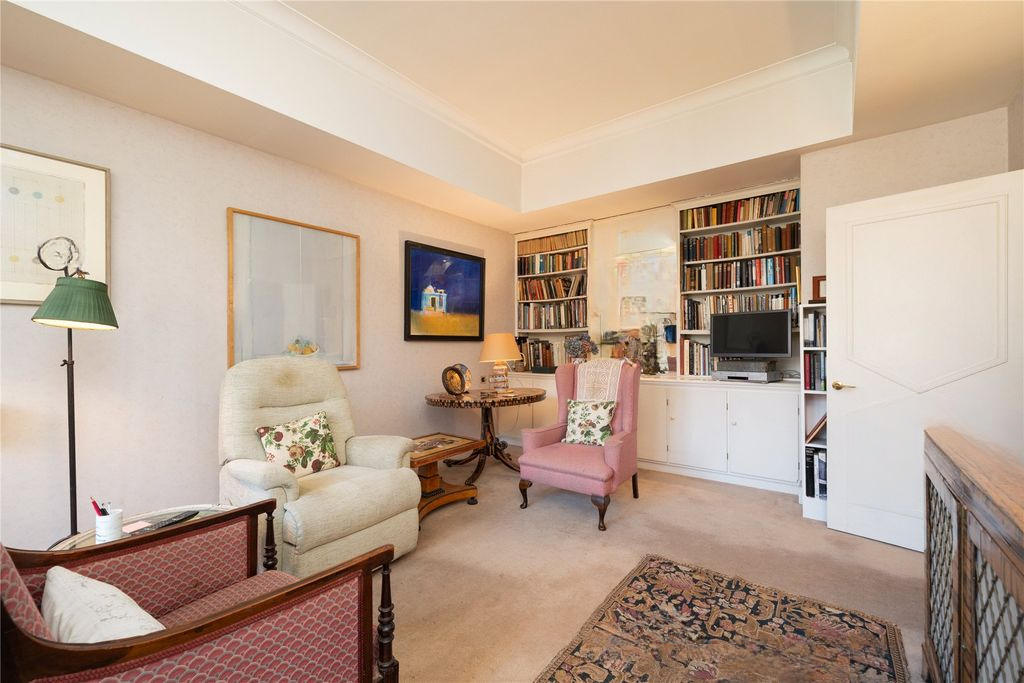 Квартира в Лондоне, Великобритания, 66 м² - фото 2