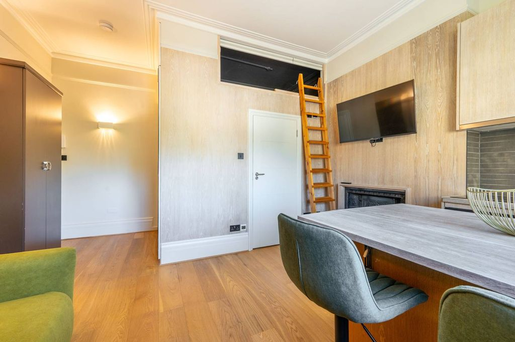 Квартира в Лондоне, Великобритания, 22 м² - фото 3