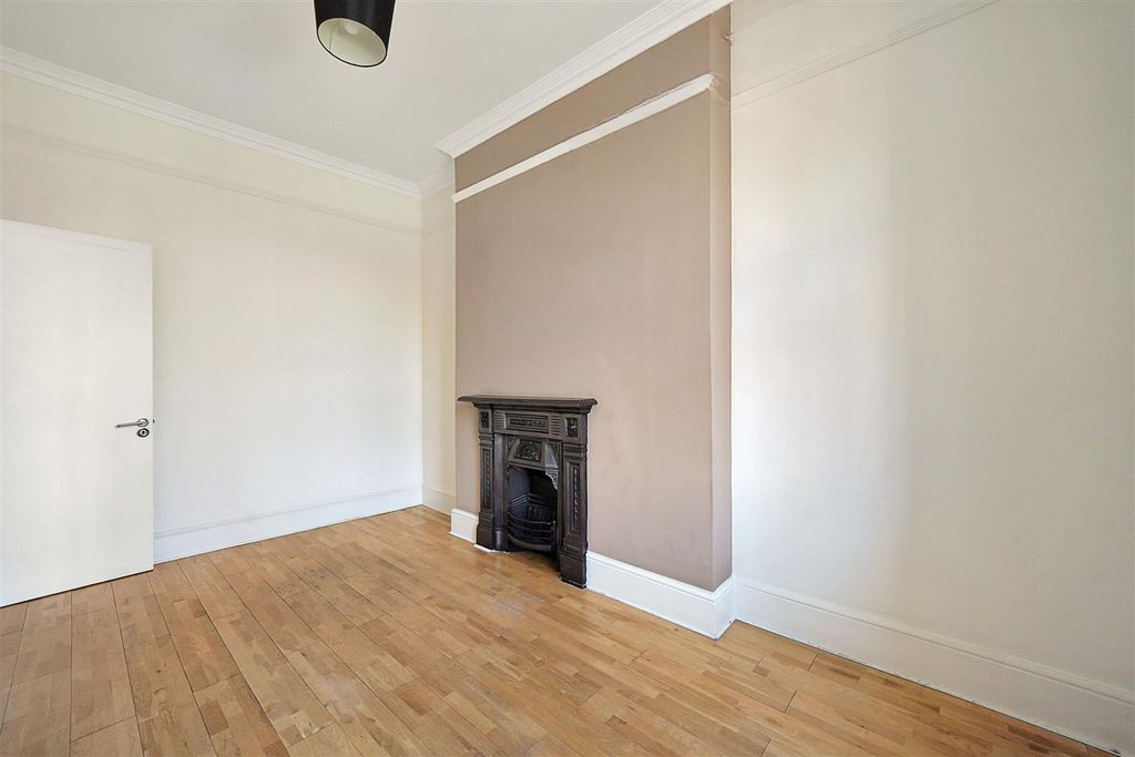 Квартира в Лондоне, Великобритания, 58 м² - фото 3