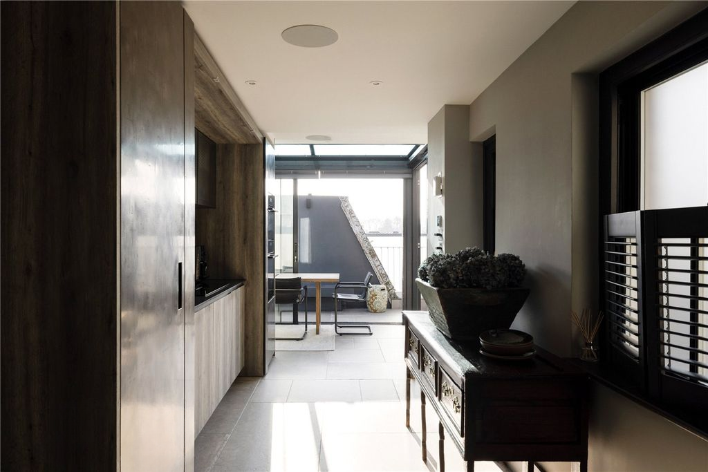 Квартира в Лондоне, Великобритания, 6 м² - фото 3