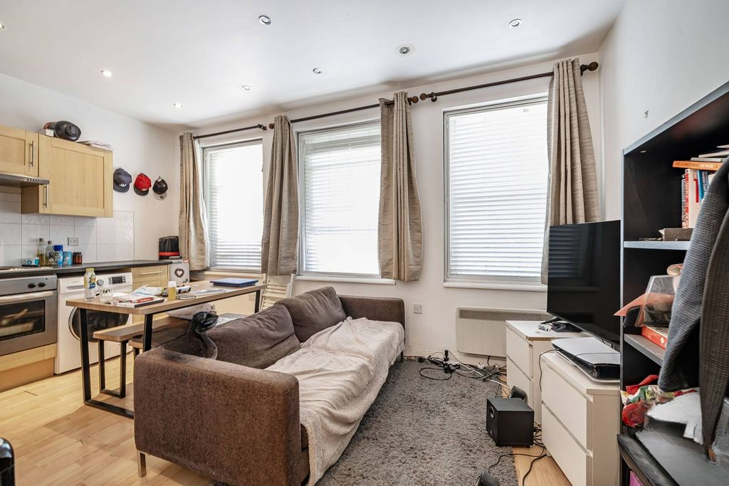 Квартира в Лондоне, Великобритания, 40 м² - фото 4