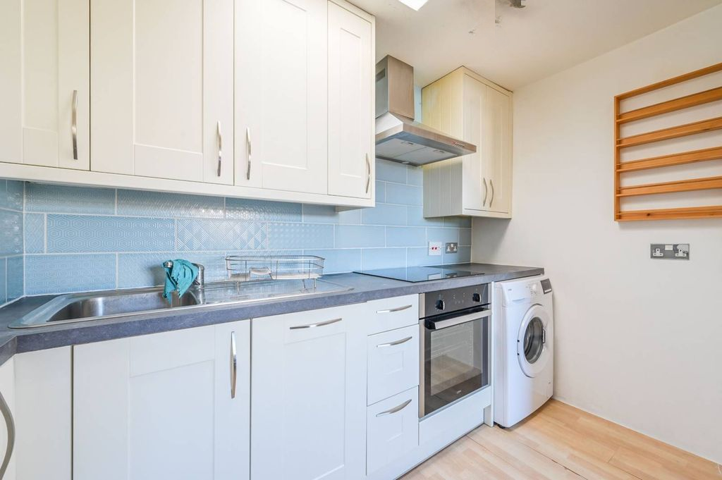 Квартира в Лондоне, Великобритания, 37 м² - фото 4