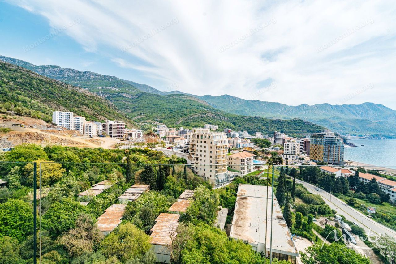 Апартаменты в Бечичи, Черногория, 65 м² - фото 1