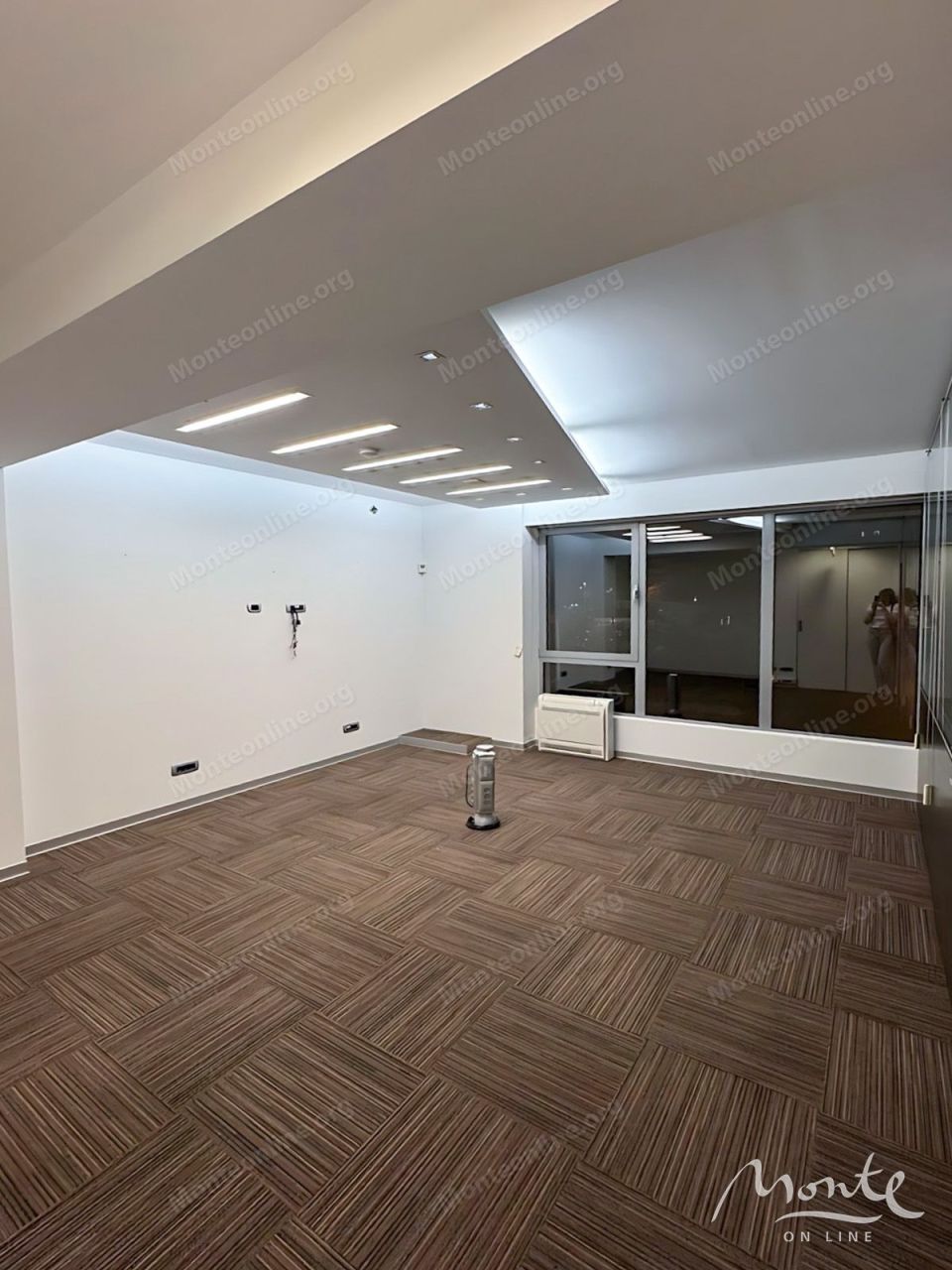 Отель, гостиница в Подгорице, Черногория, 80 м² - фото 5