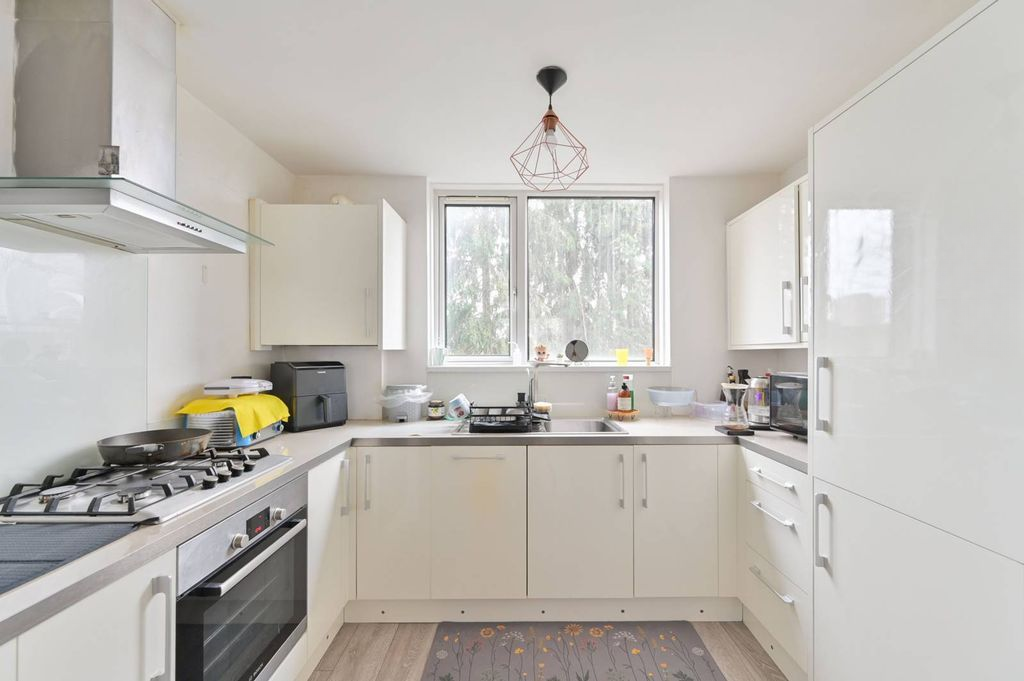 Квартира в Лондоне, Великобритания, 47 м² - фото 4