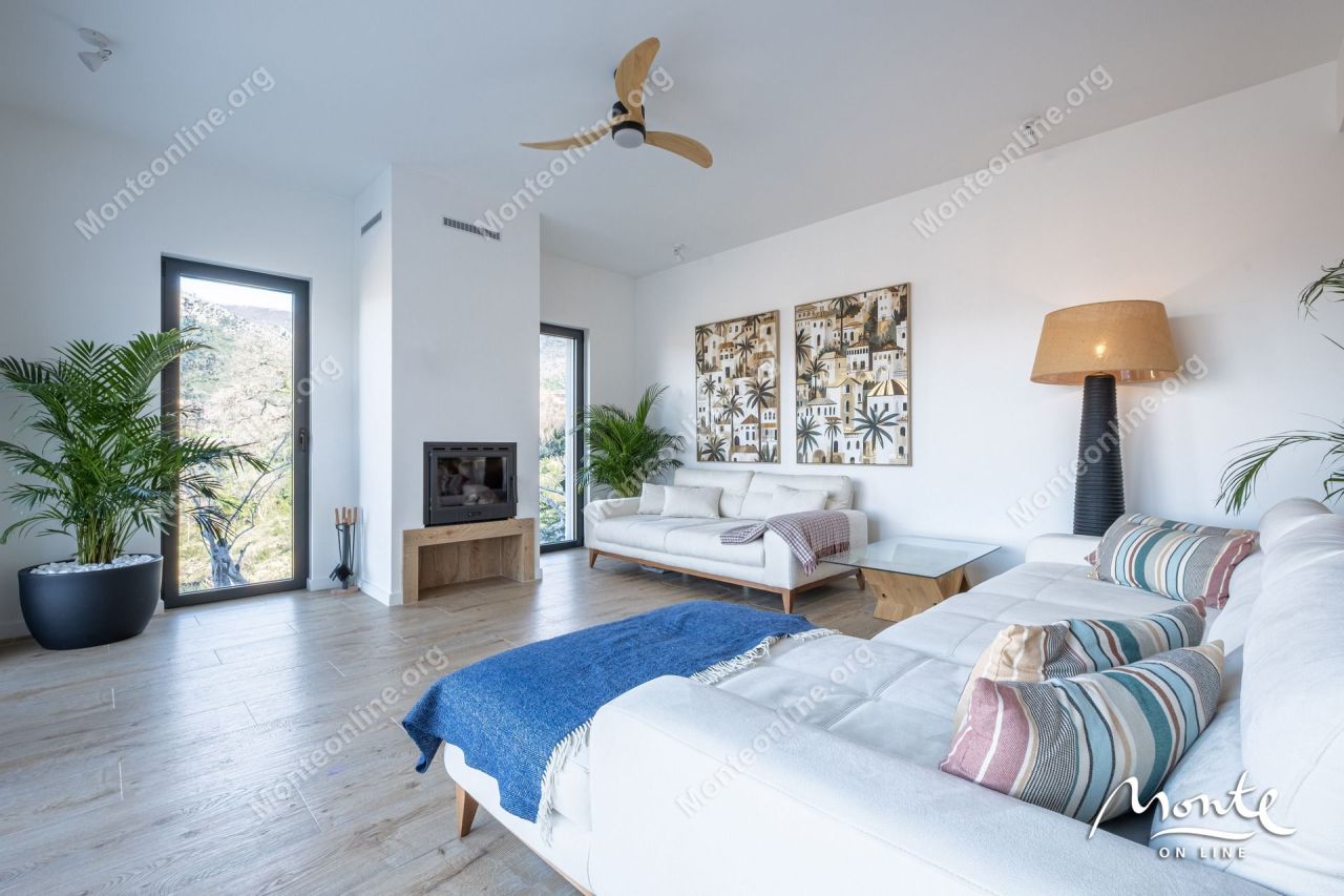 Вилла в Каваче, Черногория, 240 м² - фото 6