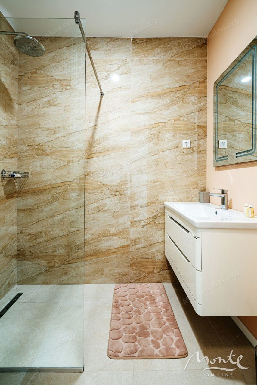 Апартаменты в Бечичи, Черногория, 65 м² - фото 13