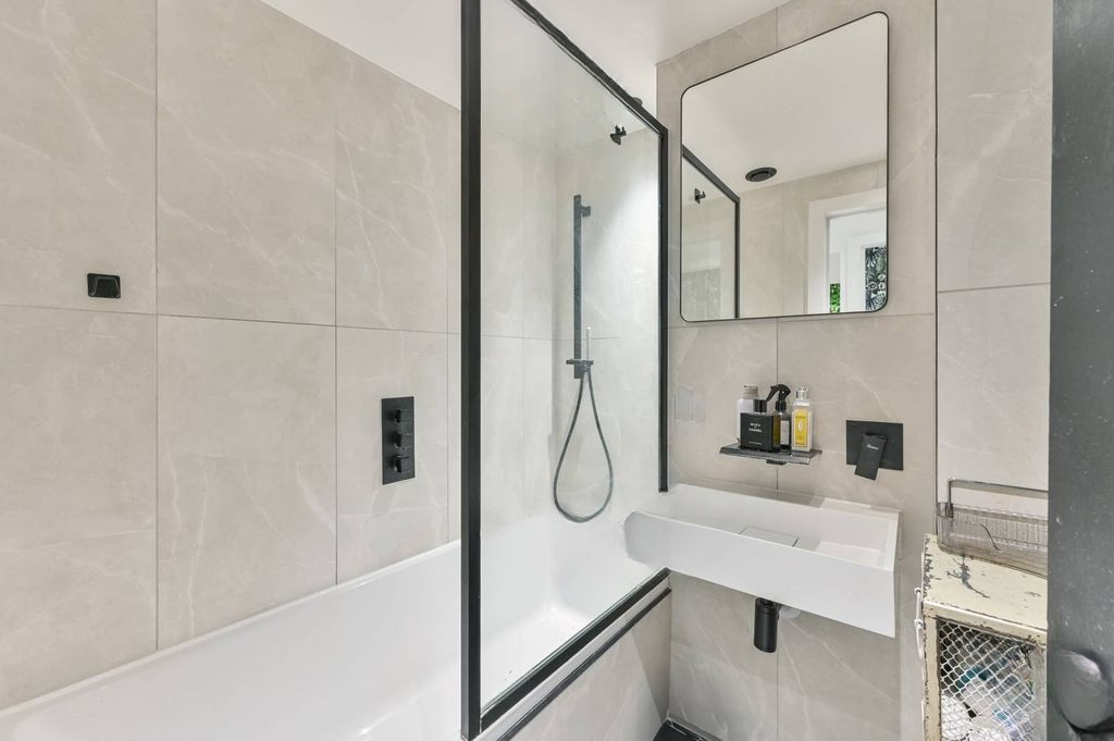 Квартира в Лондоне, Великобритания, 75 м² - фото 5