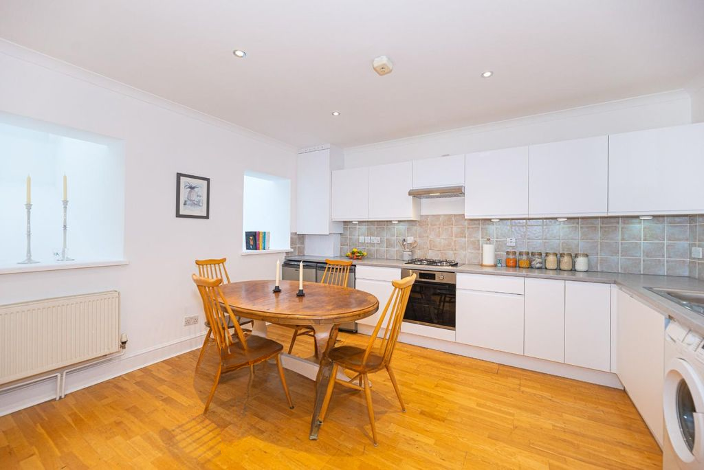 Квартира в Лондоне, Великобритания, 47 м² - фото 5