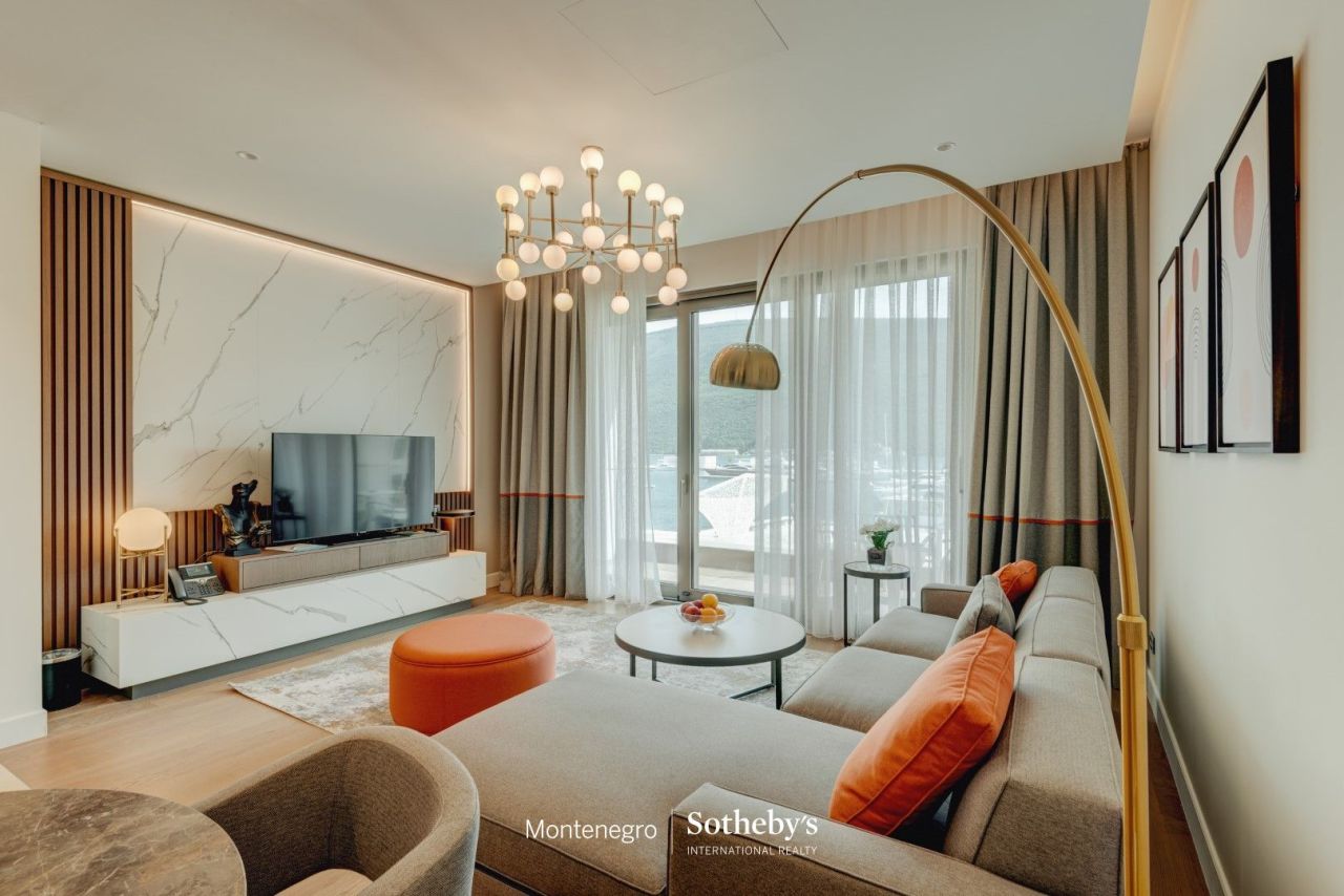 Апартаменты в Херцег-Нови, Черногория, 82 м² - фото 8