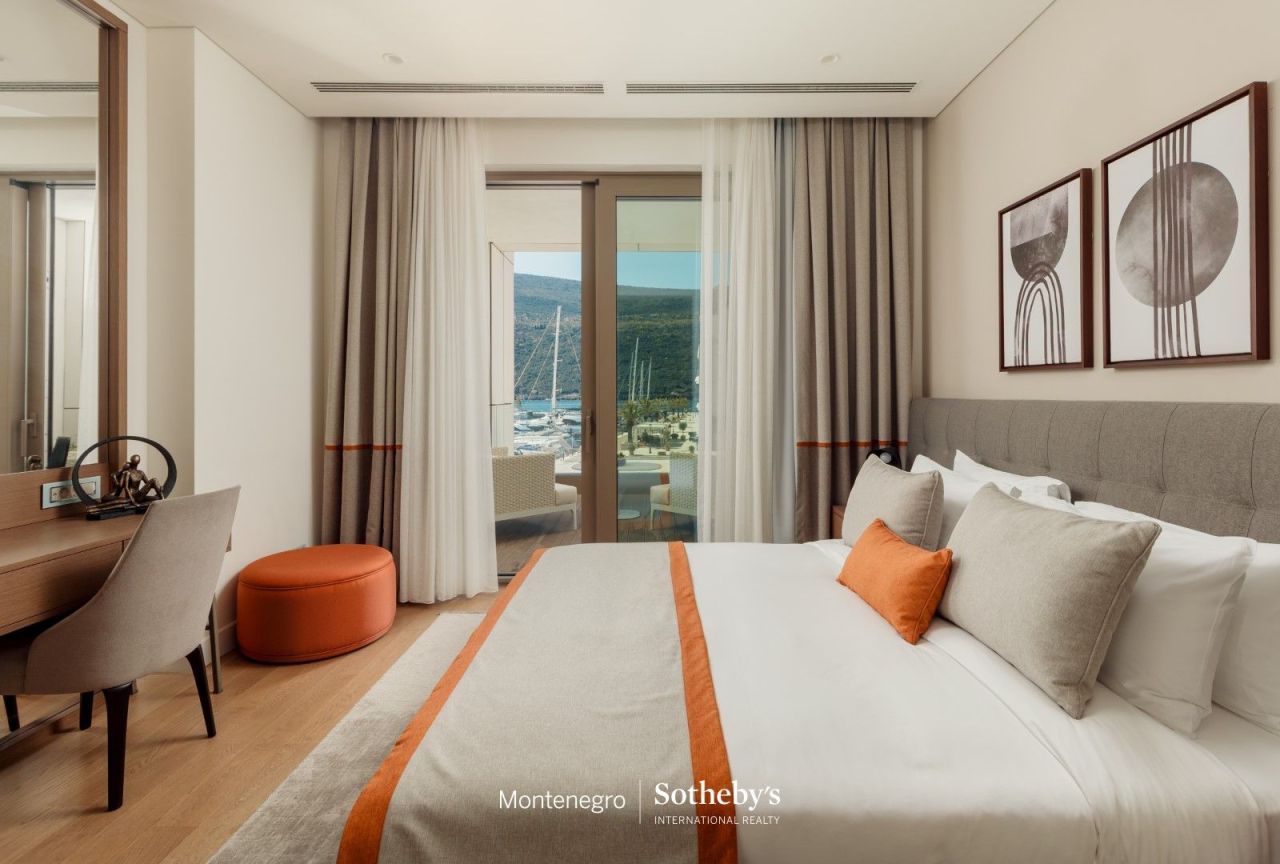 Апартаменты в Херцег-Нови, Черногория, 82 м² - фото 10