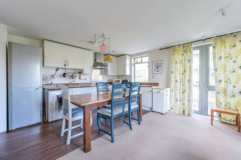 Квартира в Лондоне, Великобритания, 69 м² - фото 6