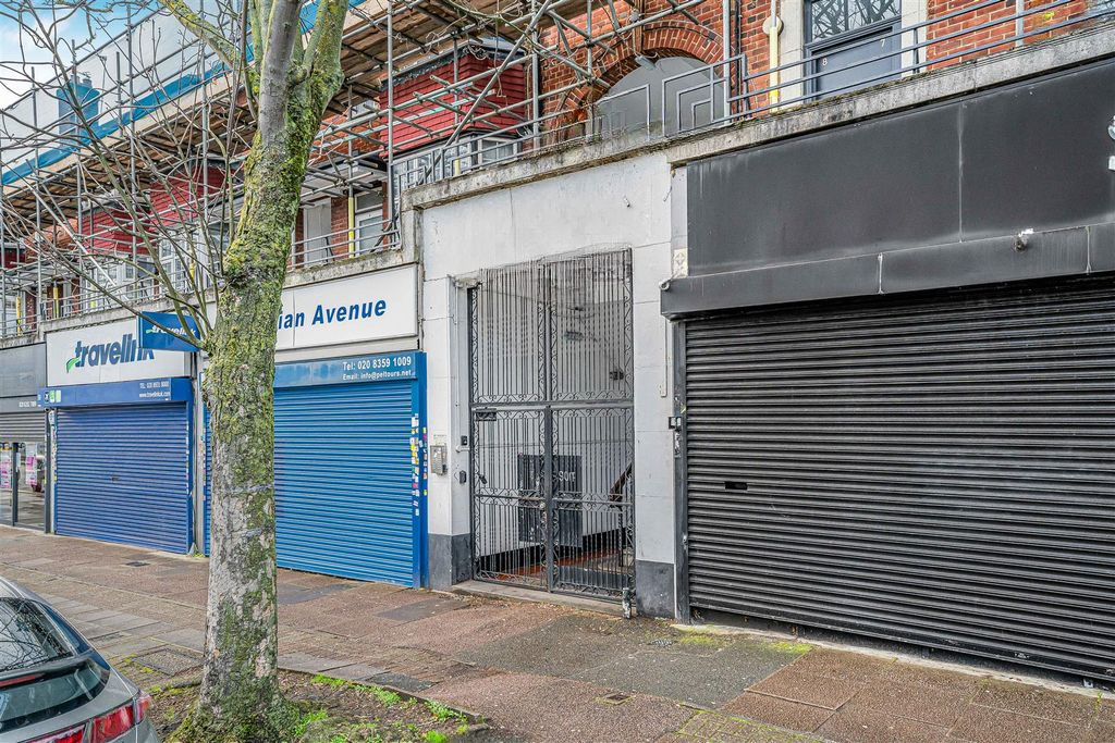 Квартира в Лондоне, Великобритания, 64 м² - фото 6