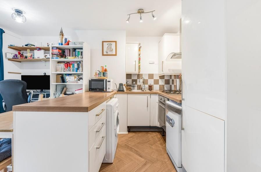 Квартира в Лондоне, Великобритания, 40 м² - фото 7