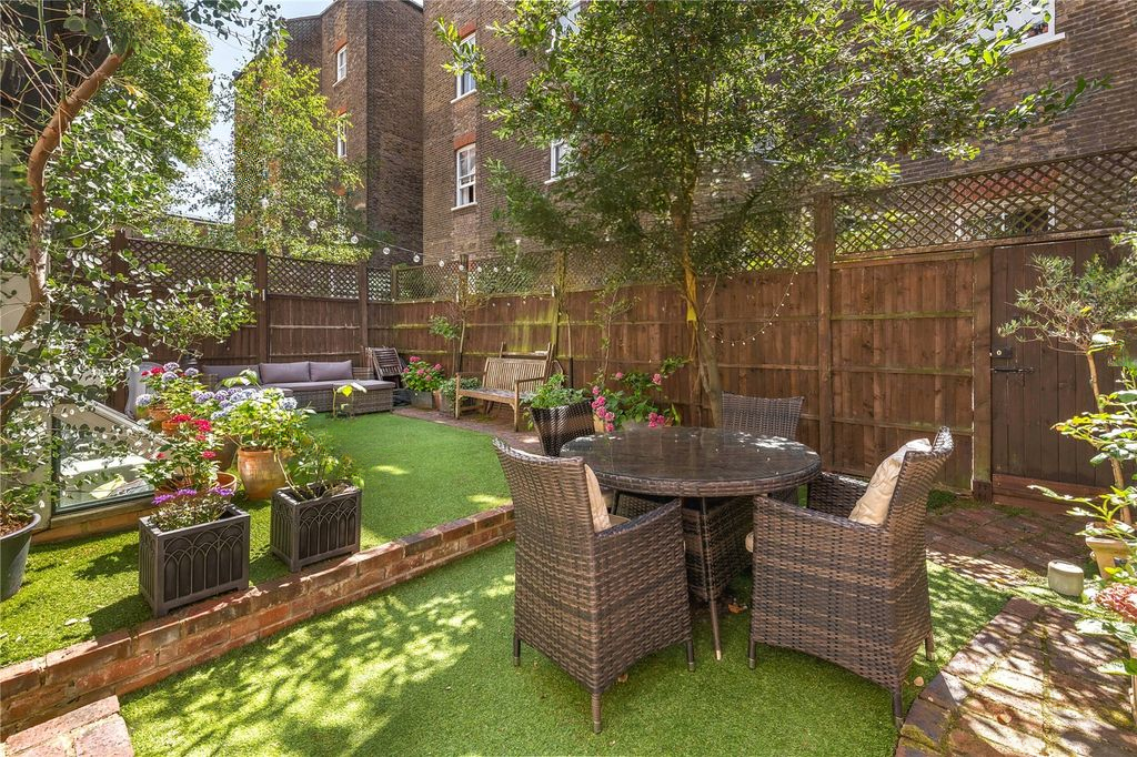 Квартира в Лондоне, Великобритания, 5 м² - фото 7