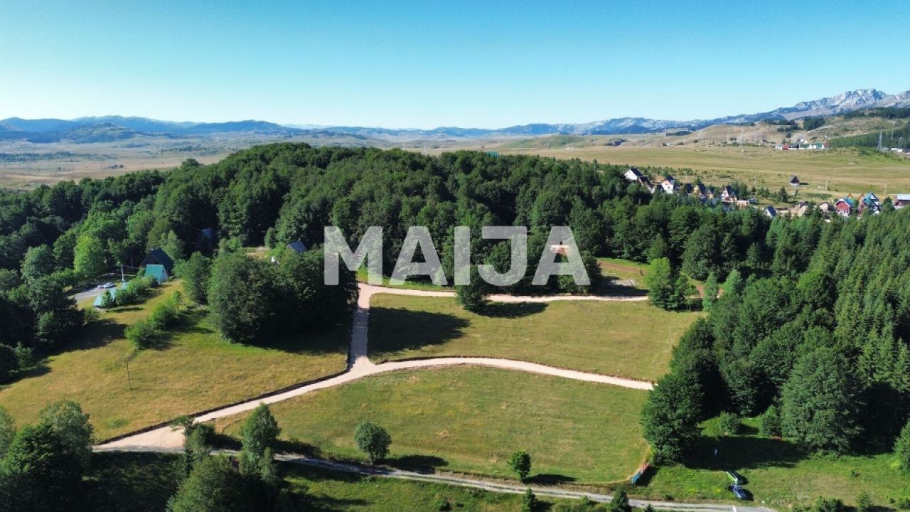 Земля в Жабляке, Черногория, 45 122 м² - фото 7