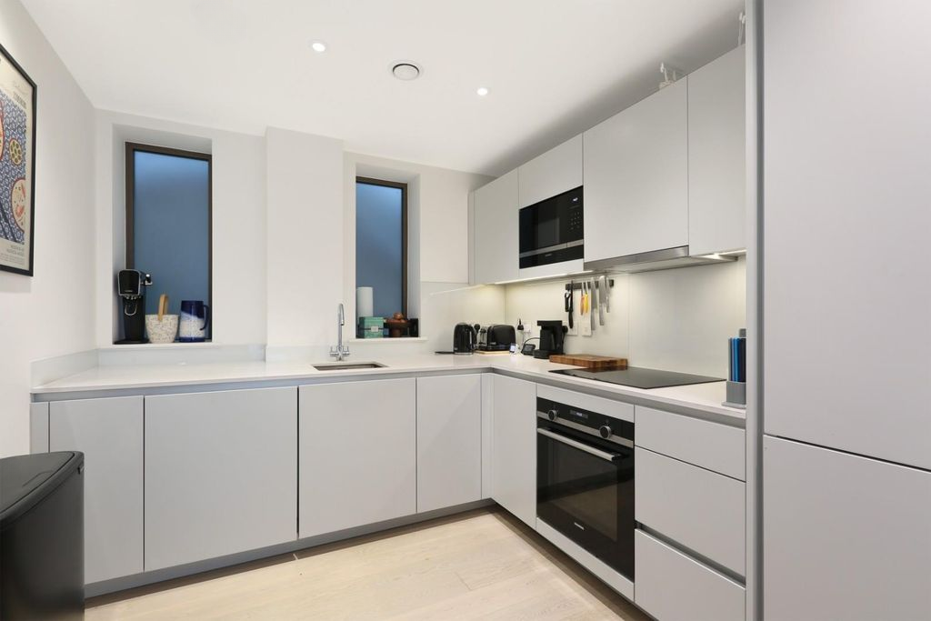 Квартира в Лондоне, Великобритания, 47 м² - фото 8