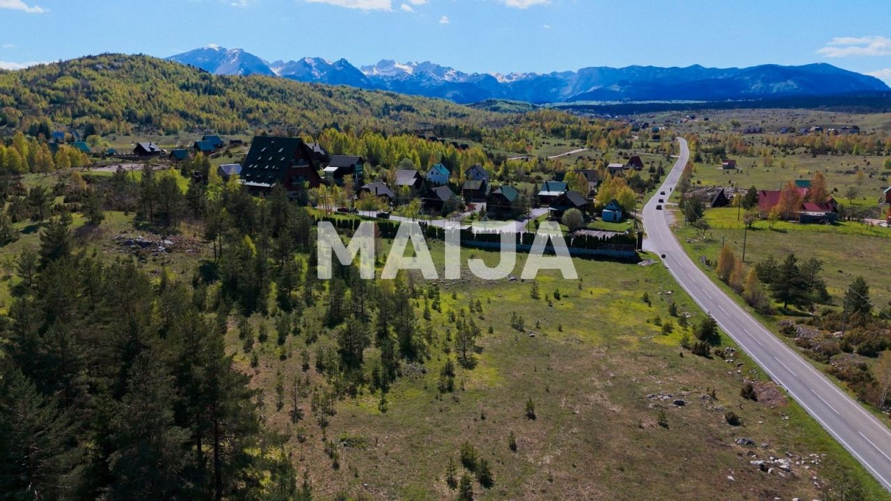 Земля в Жабляке, Черногория, 8 300 м² - фото 12