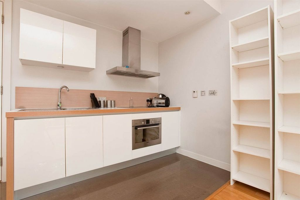 Квартира в Лондоне, Великобритания, 32 м² - фото 9