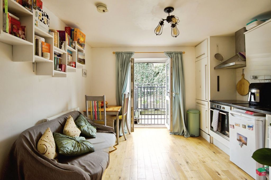 Квартира в Лондоне, Великобритания, 33 м² - фото 9