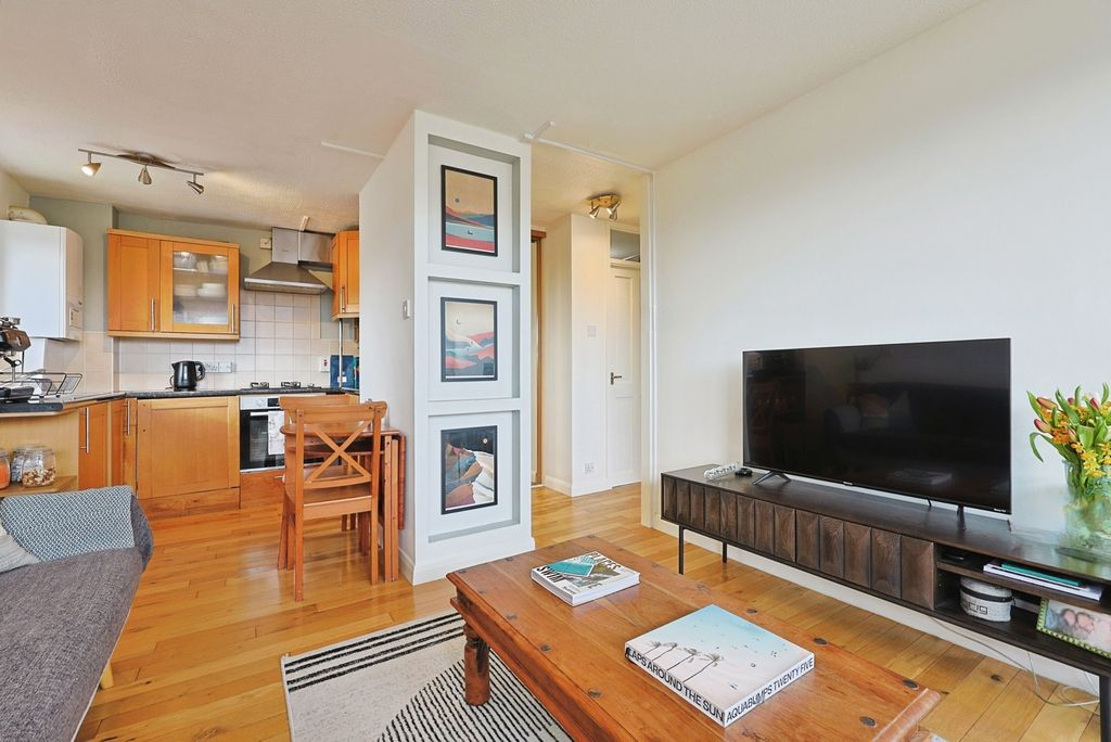 Квартира в Лондоне, Великобритания, 36 м² - фото 9