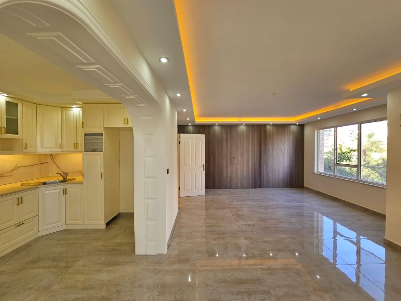 Апартаменты в Алании, Турция, 130 м² - фото 1