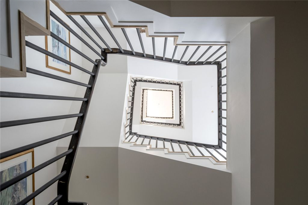 Квартира в Лондоне, Великобритания, 9 м² - фото 9