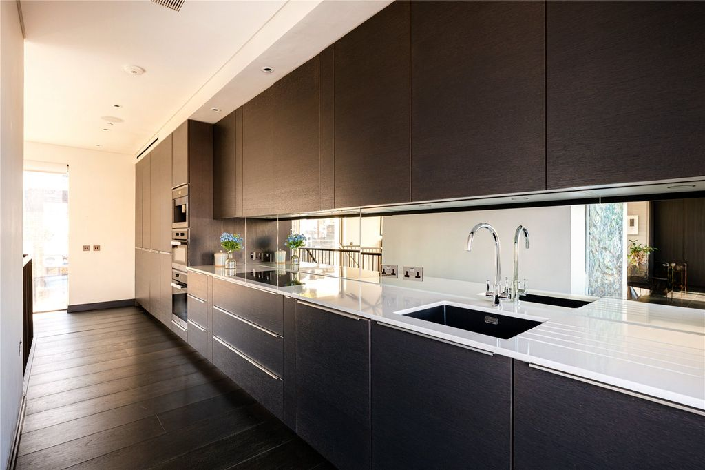 Квартира в Лондоне, Великобритания, 206 м² - фото 9