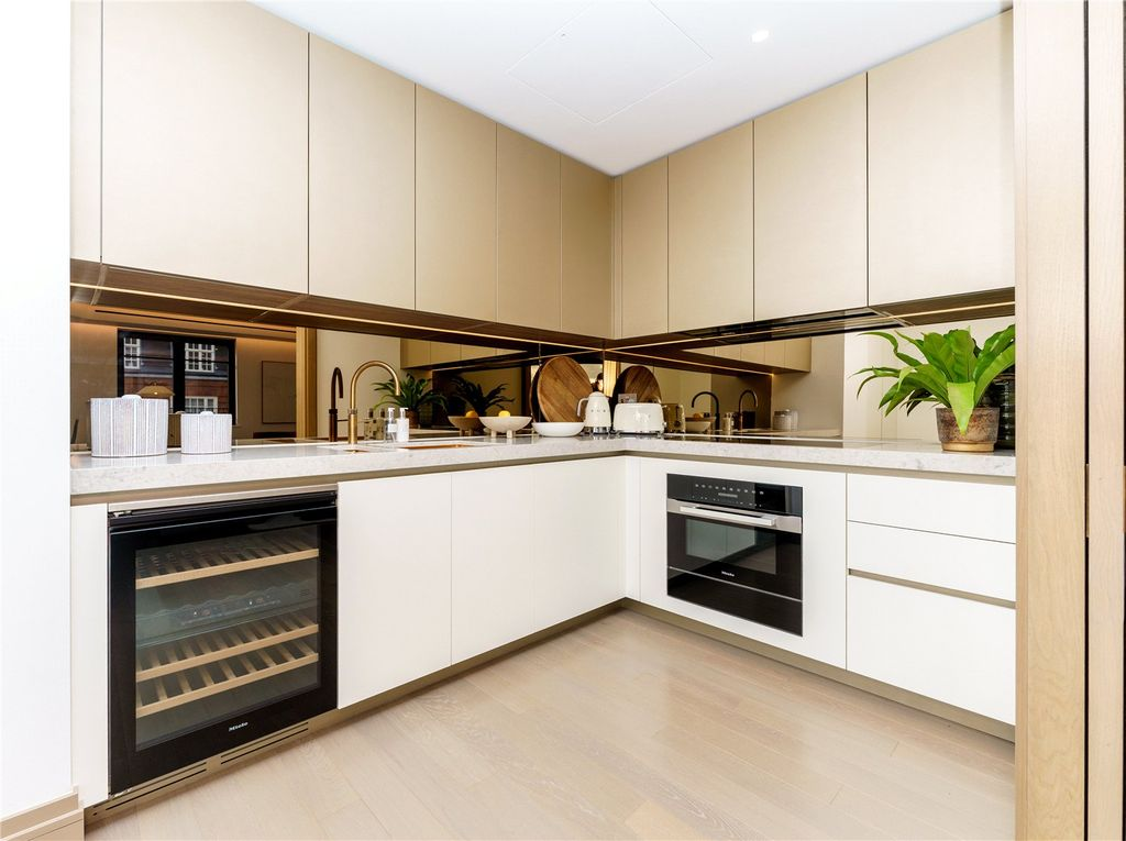 Квартира в Лондоне, Великобритания, 176 м² - фото 10