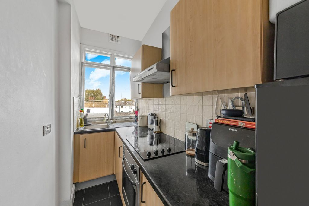 Квартира в Лондоне, Великобритания, 29 м² - фото 10