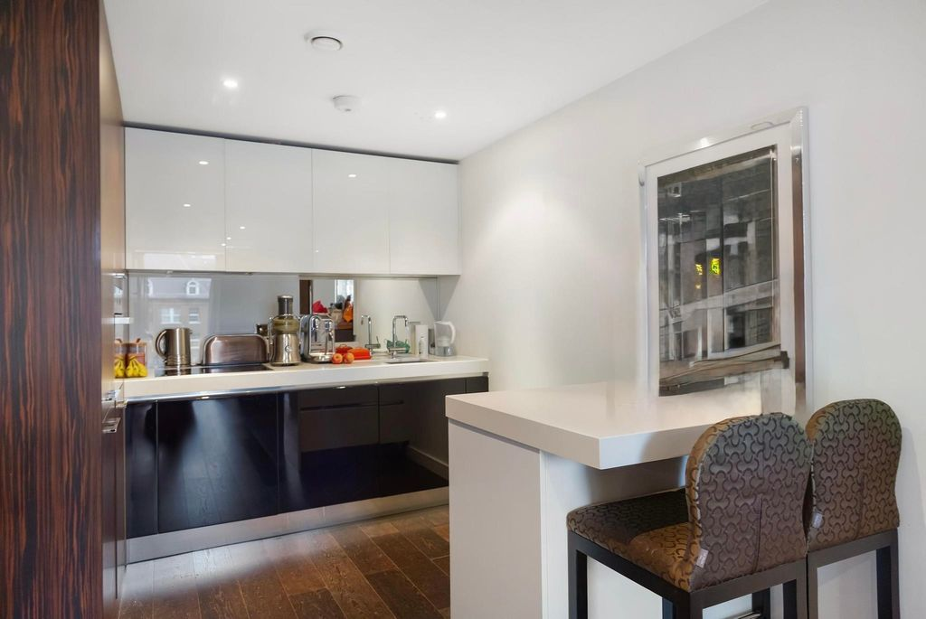 Квартира в Лондоне, Великобритания, 48 м² - фото 10